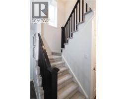 27 GLEASON Crescent - 20