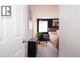 27 GLEASON Crescent - 21