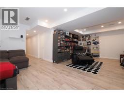 27 GLEASON Crescent - 36