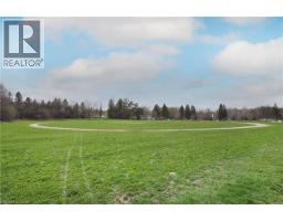 27 GLEASON Crescent - 47