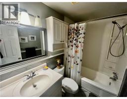 58 ENFIELD Crescent - 11