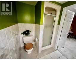 58 ENFIELD Crescent - 18