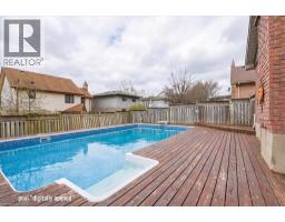 110 MILTON Avenue - 2