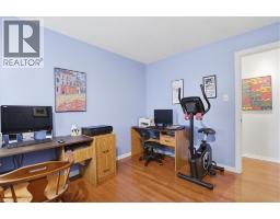 110 MILTON Avenue - 25