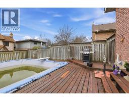 110 MILTON Avenue - 32