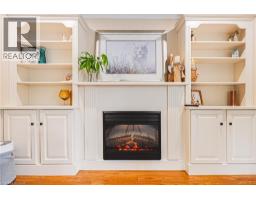 302 FISHERS GLEN Road - 4