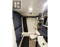 34 CHRISTOPHER Drive - 18