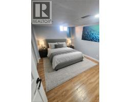 34 CHRISTOPHER Drive - 19