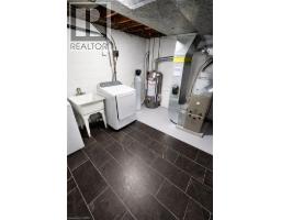 34 CHRISTOPHER Drive - 24