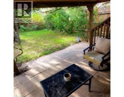 34 CHRISTOPHER Drive - 26