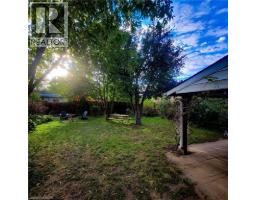 34 CHRISTOPHER Drive - 30