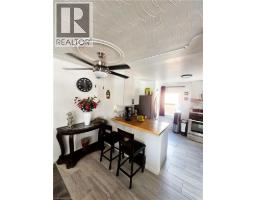 34 CHRISTOPHER Drive - 6