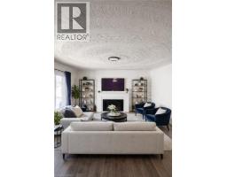 34 CHRISTOPHER Drive - 8