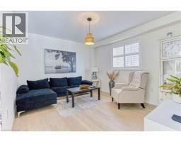 32 HUDSON Drive - 10