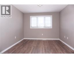 40 MADELEINE Street - 16