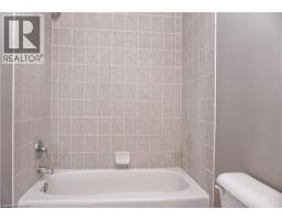 40 MADELEINE Street - 26