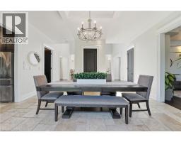 855 AVENUE Road - 16