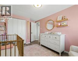 71 ESTHER Avenue - 19