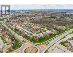 117 STONYBURN Crescent - 45