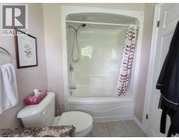 39 DRIFTWOOD Drive - 18