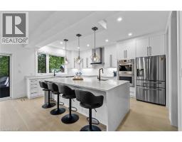 1207 QUEEN Street N - 8