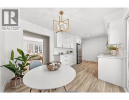 97 MOFFAT Drive - 12