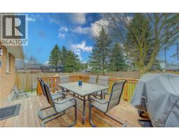 96 KING Street E - 44