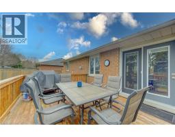 96 KING Street E - 45