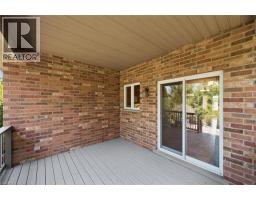 149 DEVONSHIRE Drive - 43