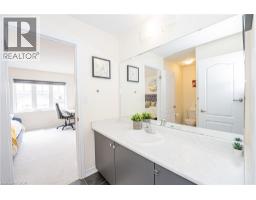 22 OAKTREE Drive - 30