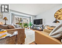 26 POPLAR Drive UnitNo. 25 - 10