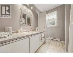 26 POPLAR Drive UnitNo. 25 - 18