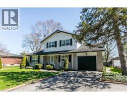 70 INWOOD Crescent - 1