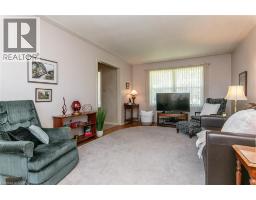 70 INWOOD Crescent - 10