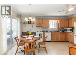 70 INWOOD Crescent - 11