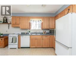 70 INWOOD Crescent - 14