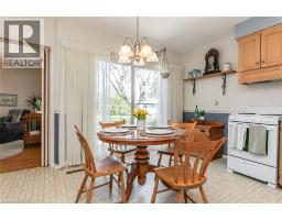 70 INWOOD Crescent - 18