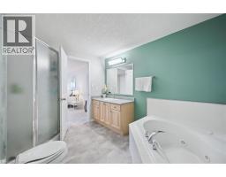 85 BANKSIDE Drive UnitNo. K61 - 22