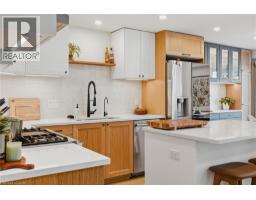 218 PROSPERITY Drive - 6