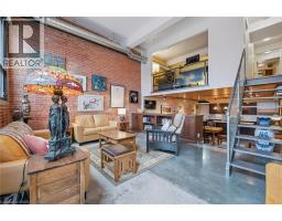 85 SPRUCE Street UnitNo. 106 - 4