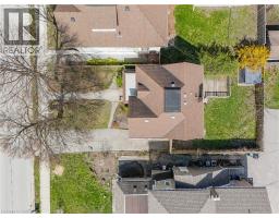 11 HEINS Avenue - 40