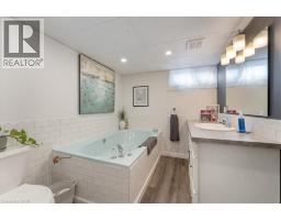 32 DONLY Drive N - 30