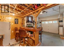 32 DONLY Drive N - 41