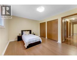 402 LAKEVIEW Drive - 20