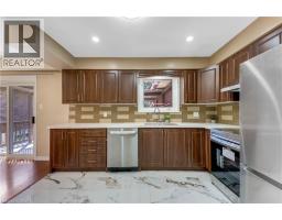 402 LAKEVIEW Drive - 9