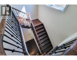 20 MONTEITH Drive - 42