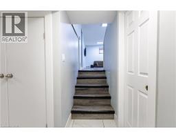 18 SILVERDALE Crescent - 25