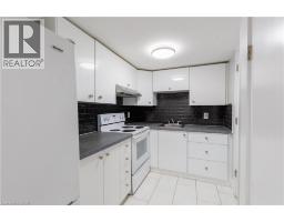 18 SILVERDALE Crescent - 26
