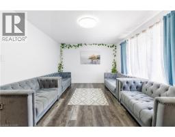 18 SILVERDALE Crescent - 4