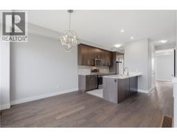 2060 MEADOWGATE Boulevard - 12